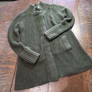 Fylo dark green longline cardigan with ribbed cuffs and pockets Sz M